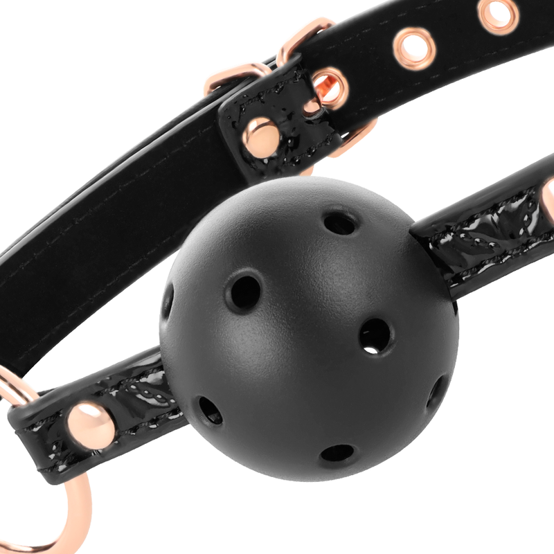Bâillon BDSM Boule Black Edition Cuir Vegan 4 Trous Aération - Begme